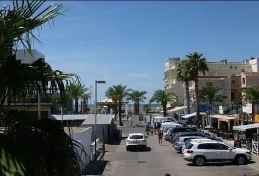 100 M De La Plage - Les Cigales De Mer - Studio Cabine - Parking Le Grau-du-Roi Extérieur photo