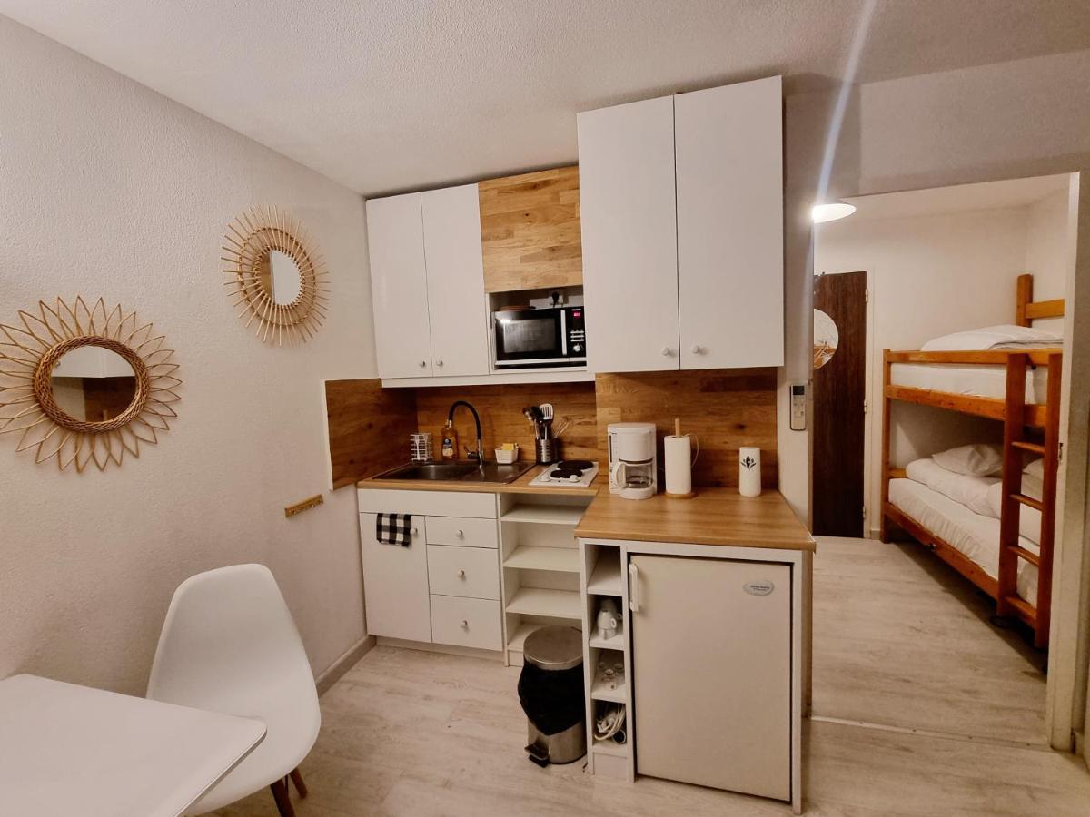 100 M De La Plage - Les Cigales De Mer - Studio Cabine - Parking Le Grau-du-Roi Extérieur photo